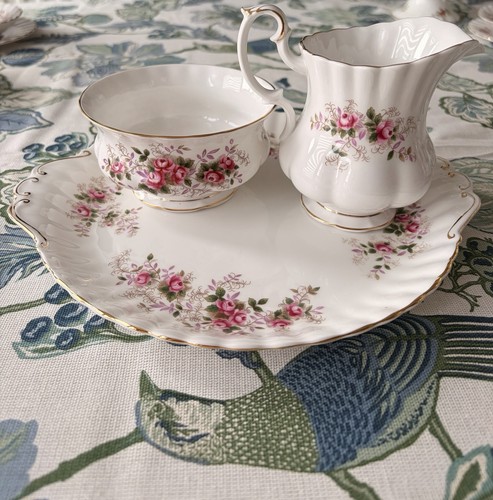 Royal albert lavender rose - 'lavender, rose'