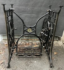 Nähmaschinengestell Gusseisen