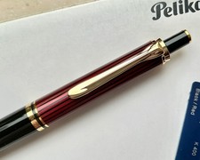 SHOPRETOURE! PELIKAN K400