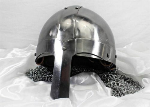 Mittelalterlicher helm stahl - mittelalterlicher,