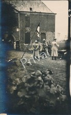 Foto WK I Kaiserliche Soldaten Ruinen Frontbesuch Kaiser Flagge K1.23