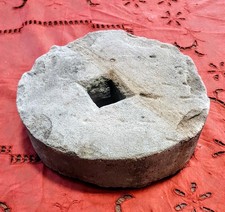 Vintage,Historischer Mühlstein,Schleifstein,Quadrat. Loch, Natursandstein, 19.Jh