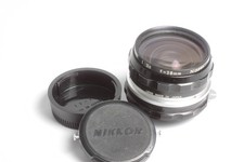 Nikon Nikkor-H Auto 3,5/28