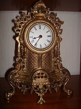 kleine Standuhr schönes