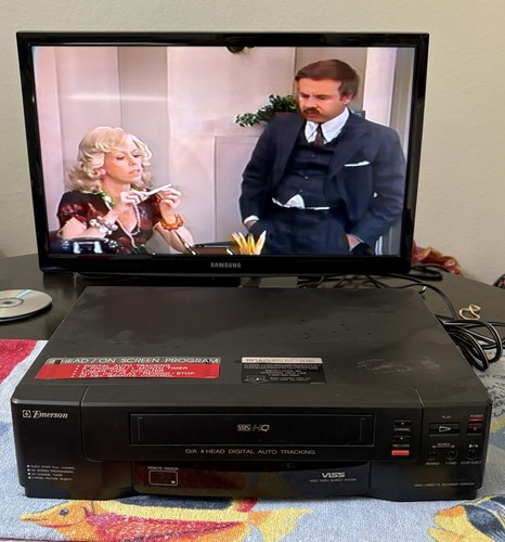 Emerson model vcr4003a a - model,