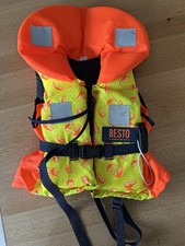 Schwimmweste Rettungsweste