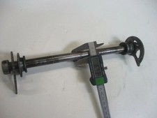 1. Suzuki DR 650 R_RU SP 41 B Dakar Steckachse 17 mm Achse hinten Kettenspanner