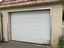 Weißes Garagentor von Hörmann - 2.68m (Breite) x 2,05m (Höhe)