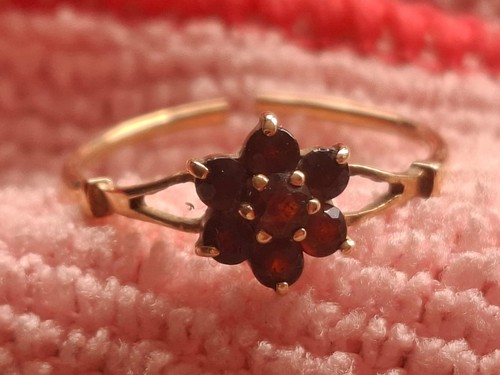 granat ring gold