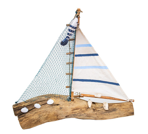 Segelboot auf wurzelholz - segelboot,