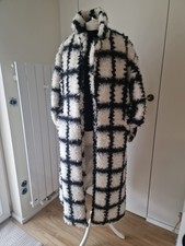 Winter MANTEL lang Gr. S 36/38 kariert schwarz- milchig NEU