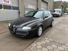 Schlachtfest Alfa 147 Tür