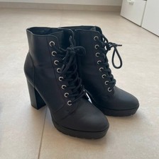 Schöne STIEFEL schwarz Gr 38