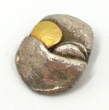 Modernistischer Anhänger