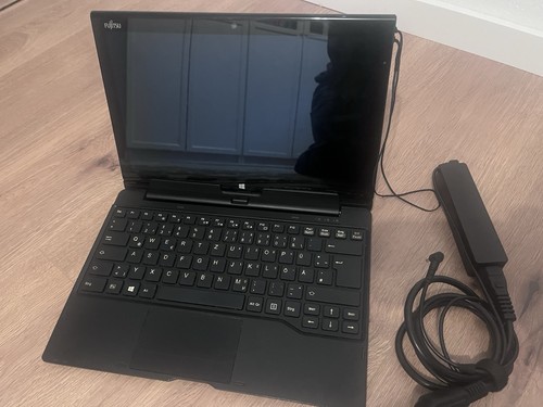 Fujitsu stylistic q704 - q704, tablet