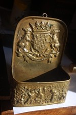 Antiker Hängeschrank Behälter Kupfer Wappen