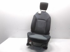 Ford Ka 2 RU8 Sitz vorn rechts