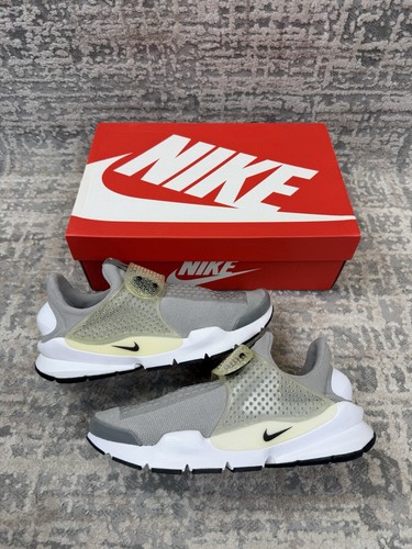 Size nike sock dart - size,