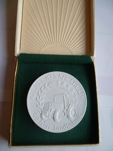 Ddr porzellan medaille - porzellan, 40