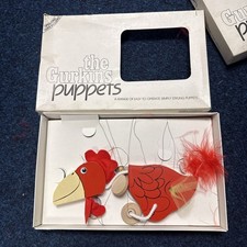 "THE GURKINS PUPPETS" HOLZ