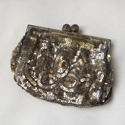 Alte geldbörse mit pailletten - alte,
