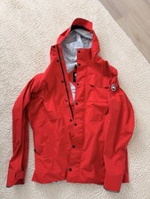 Neuwertig Canada Goose