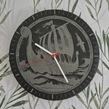 Wanduhr aus Schiefer -