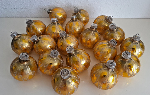 Tannenbaumkugeln