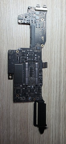 Apple macbook pro a1708 - pro, a1708,