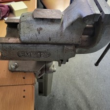 Schlegel Schraubstock EMF 125
