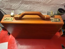 Aktenkoffer aus Holz - Tipp Topp - schön Retro und nerdig