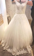 Brautkleid In A - Linie