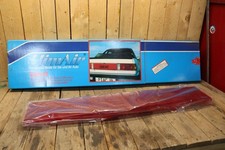 Neue Clim Air Opel Ascona C  Heckblende in rot.