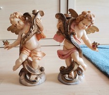 Engel mit Kerzenhalter