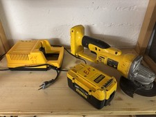 Akku Winkelschleifer Dewalt