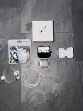 Apple AirPods Pro 2 (USB-C, 2024) – mit AppleGarantie bis 26.11.25 OVP