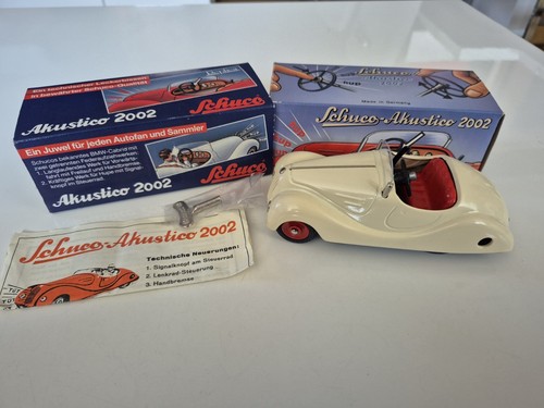 Schuco akustico 2002 replica - 2002,