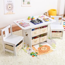 Kindertisch mit 2 Stühle