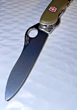 New Victorinox Swiss Army