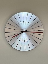 Bang & Olufsen BEOTIME Wanduhr