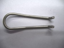 Spannfeder am Arm der Mulde