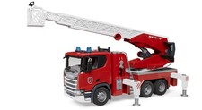 BRUDER Scania Super 560R Feuerwehr mit Drehleiter, Wasserpumpe (88,99 EUR/Stück)