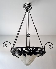 Tolle Art Deco Schalenlampe mit Schmiedeeisen Montur und Kastanienlaub - um 1920