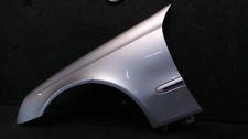 H98-39 * Mercedes Benz W211 Kotflügel Links 744 Brillantsilber Met.