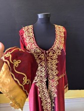 Traditional Red Bindalli