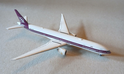Herpa wings 500 - wings, qatar