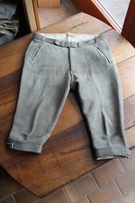 Echte graue Kniebund