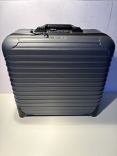 Rimowa Salsa Business Trolley