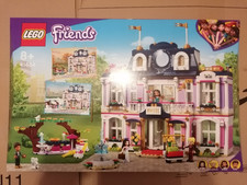 LEGO FRIENDS: Heartlake City