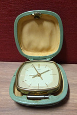 DDR Reisewecker UMF RUHLA 5